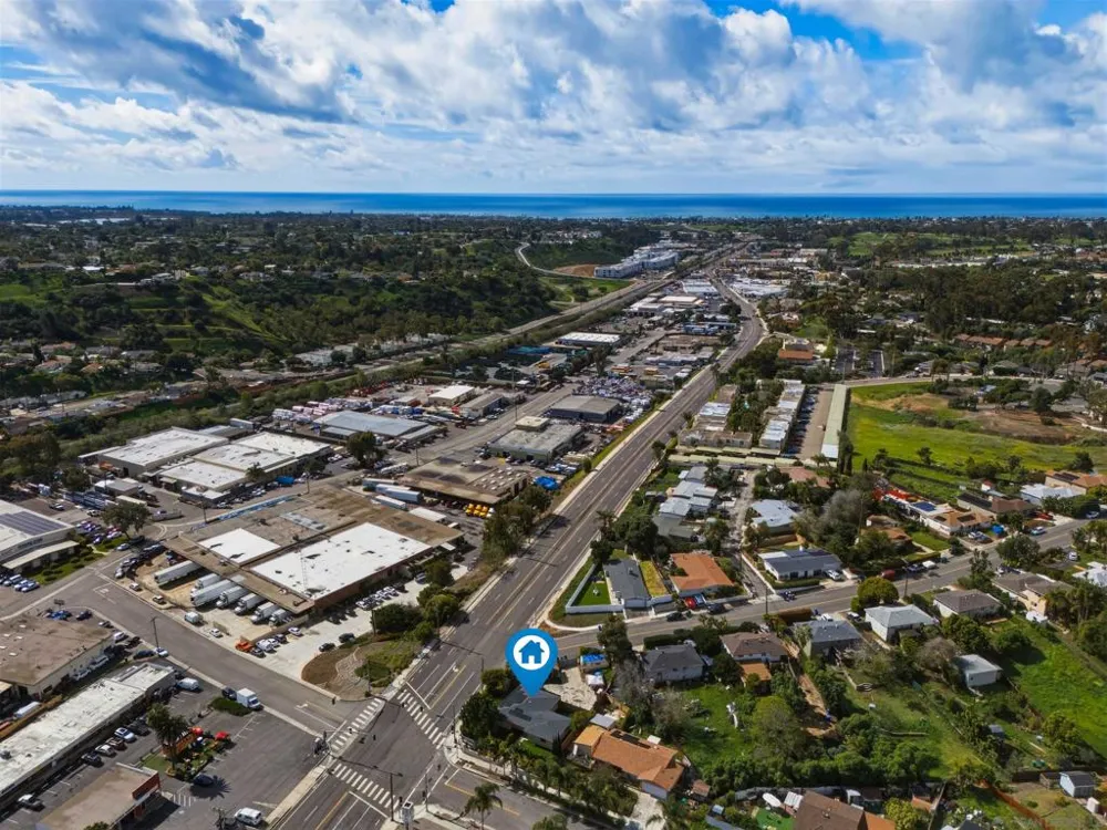 519 Camelot Dr Oceanside, CA 92054