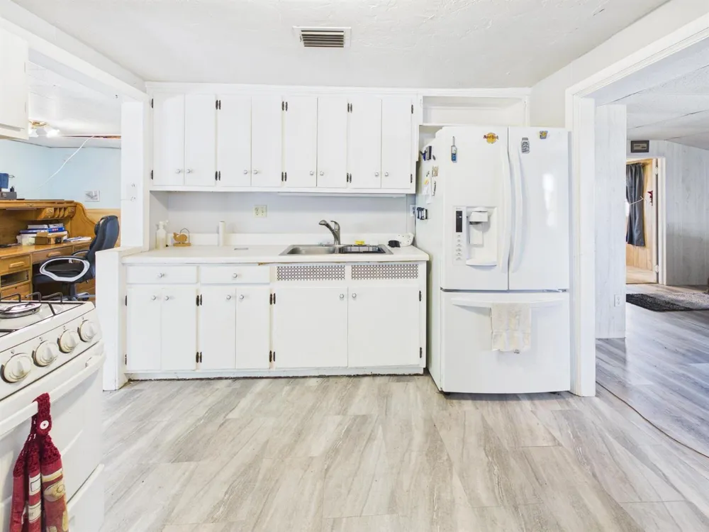 10601 SE 125TH TRAIL Okeechobee, FL 34974