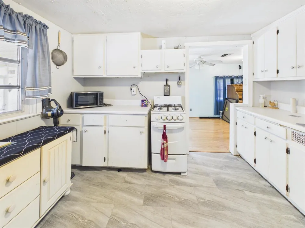 10601 SE 125TH TRAIL Okeechobee, FL 34974