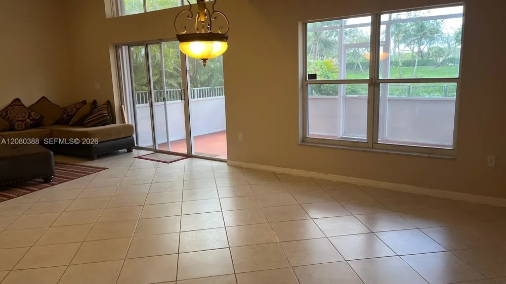 19409 NW 24th Pl Pembroke Pines, FL 33029