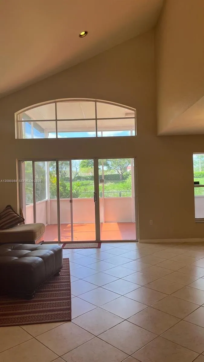 19409 NW 24th Pl Pembroke Pines, FL 33029