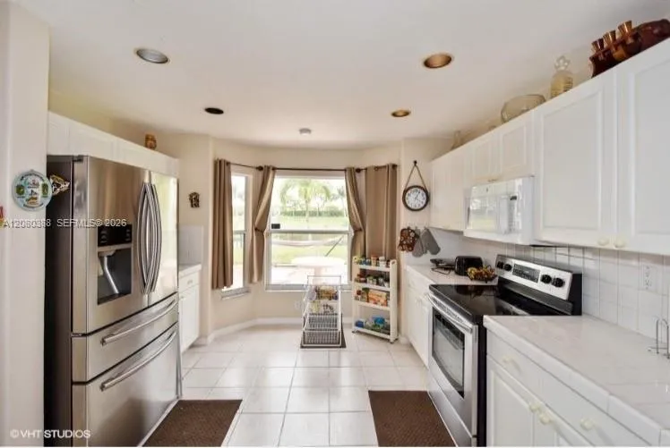 19409 NW 24th Pl Pembroke Pines, FL 33029