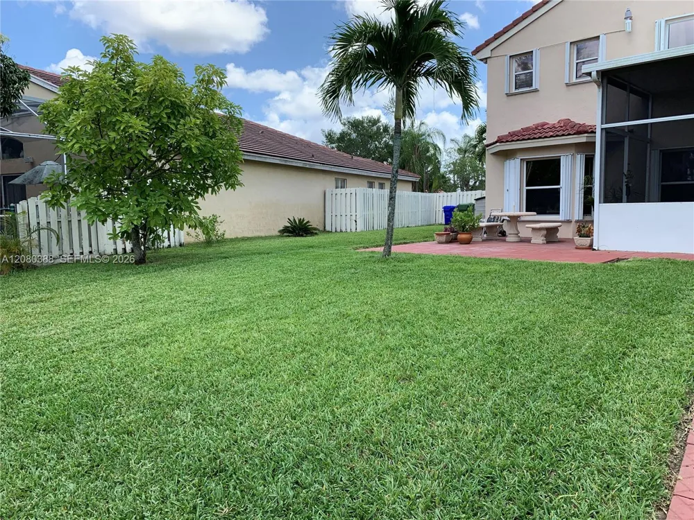 19409 NW 24th Pl Pembroke Pines, FL 33029
