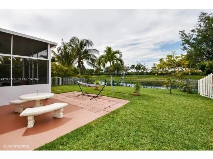 19409 NW 24th Pl Pembroke Pines, FL 33029
