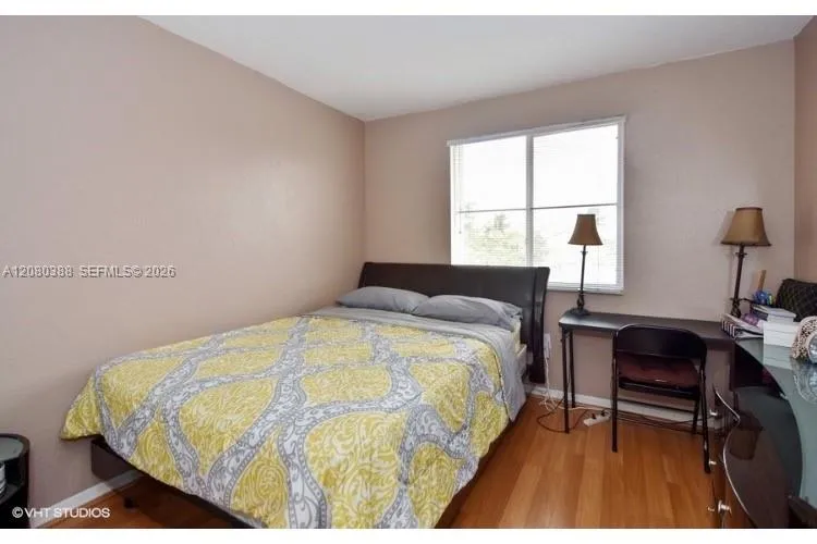 19409 NW 24th Pl Pembroke Pines, FL 33029