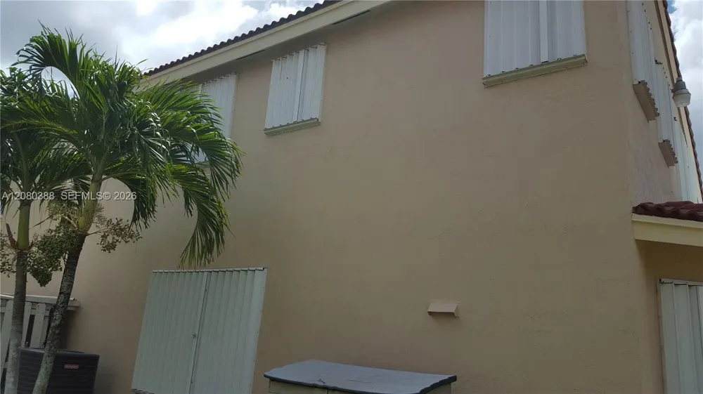 19409 NW 24th Pl Pembroke Pines, FL 33029