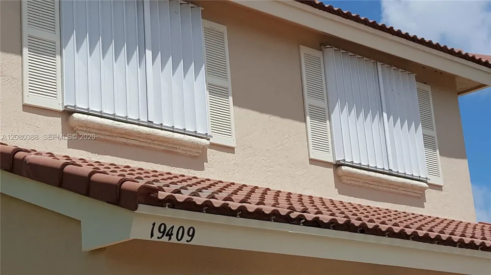 19409 NW 24th Pl Pembroke Pines, FL 33029