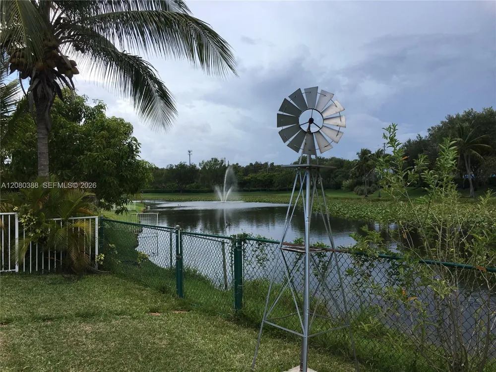 19409 NW 24th Pl Pembroke Pines, FL 33029