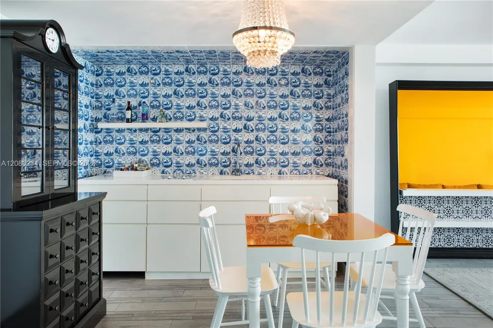 1100 West Ave #419 Miami Beach, FL 33139
