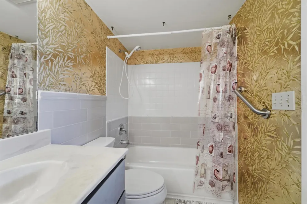 1950 SW Palm City Road #6-207 Stuart, FL 34994