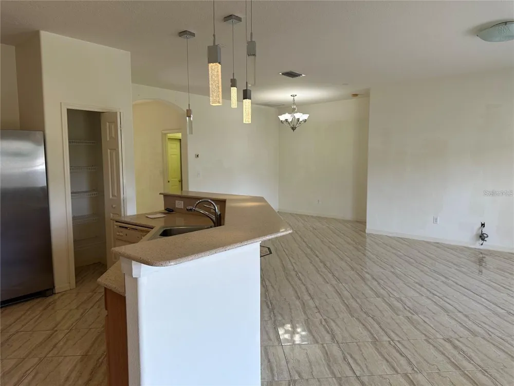 903 COADE STONE DRIVE Seffner, FL 33584