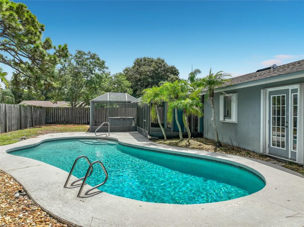 2983 ONTARIO CIRCLE W Melbourne, FL 32935