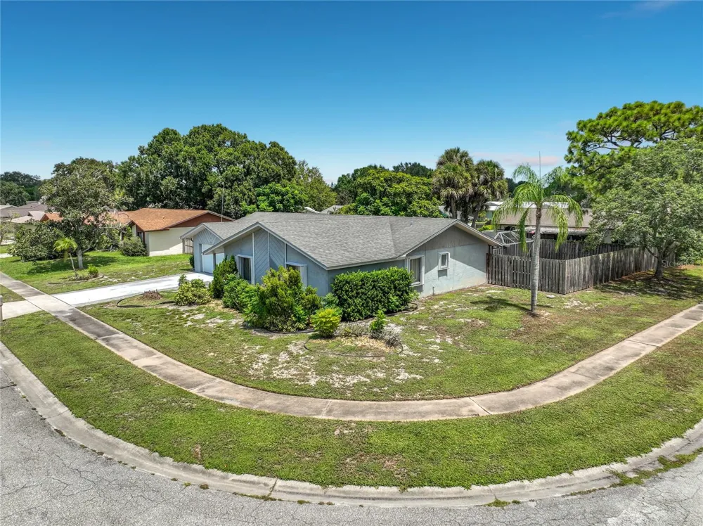 2983 ONTARIO CIRCLE W Melbourne, FL 32935