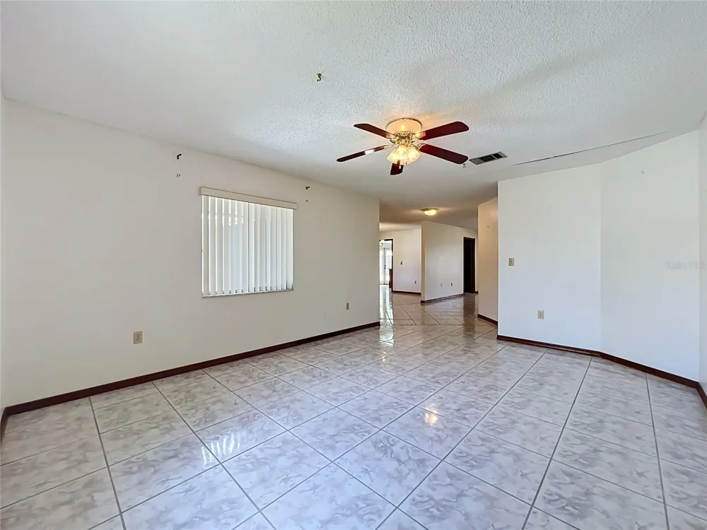 2983 ONTARIO CIRCLE W Melbourne, FL 32935