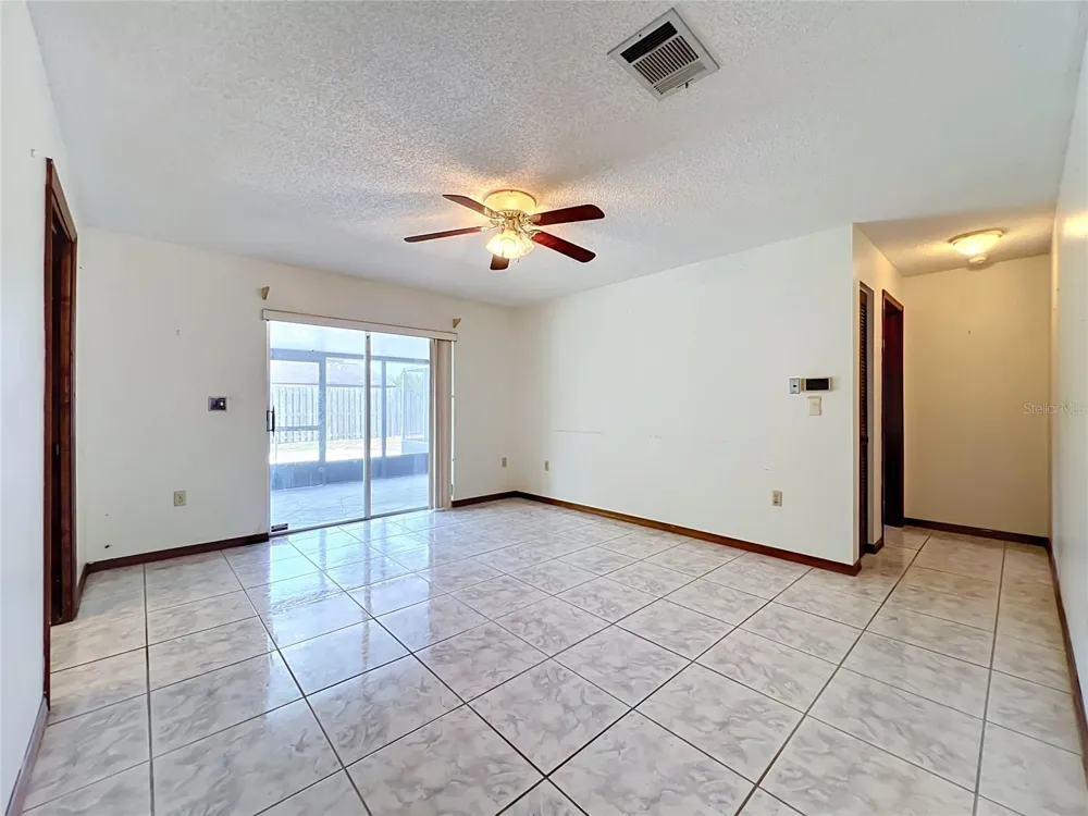 2983 ONTARIO CIRCLE W Melbourne, FL 32935