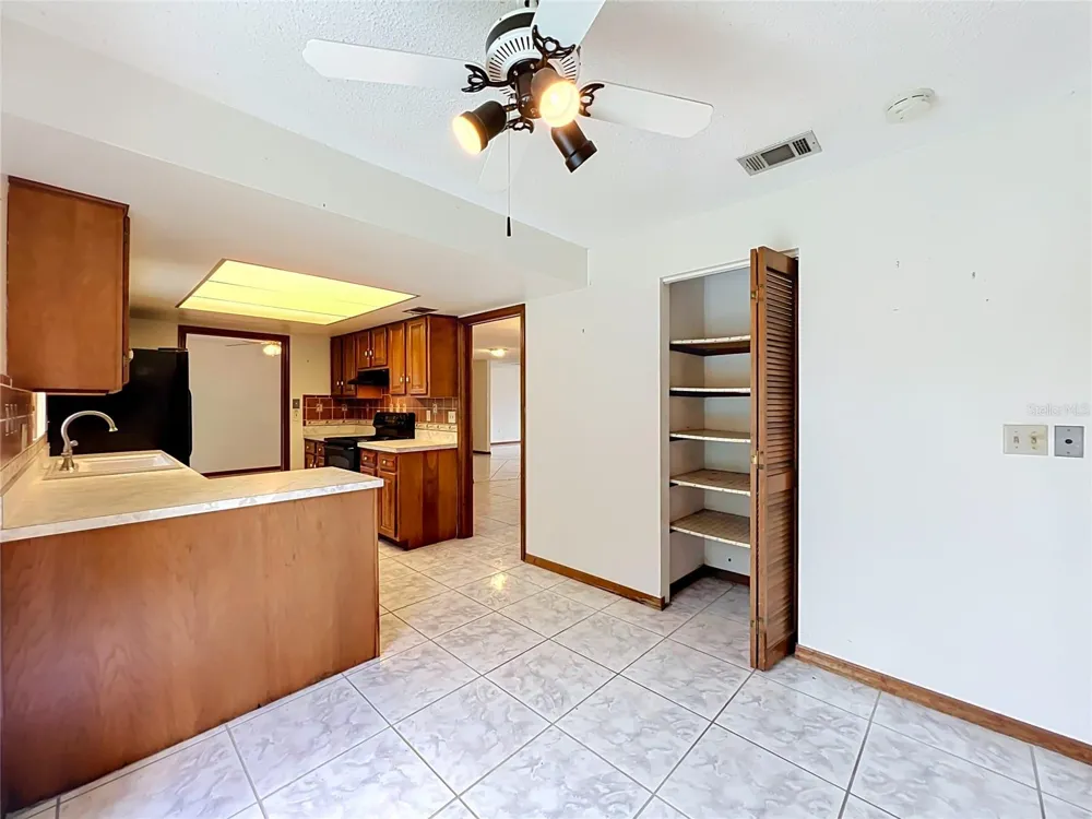2983 ONTARIO CIRCLE W Melbourne, FL 32935