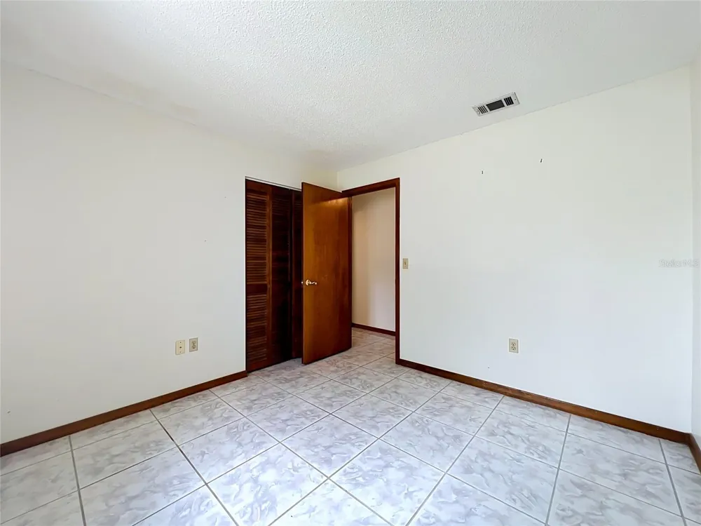 2983 ONTARIO CIRCLE W Melbourne, FL 32935