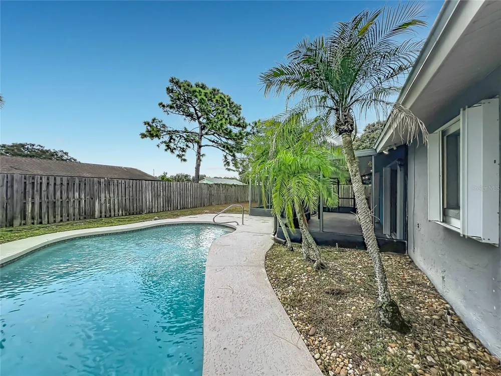 2983 ONTARIO CIRCLE W Melbourne, FL 32935