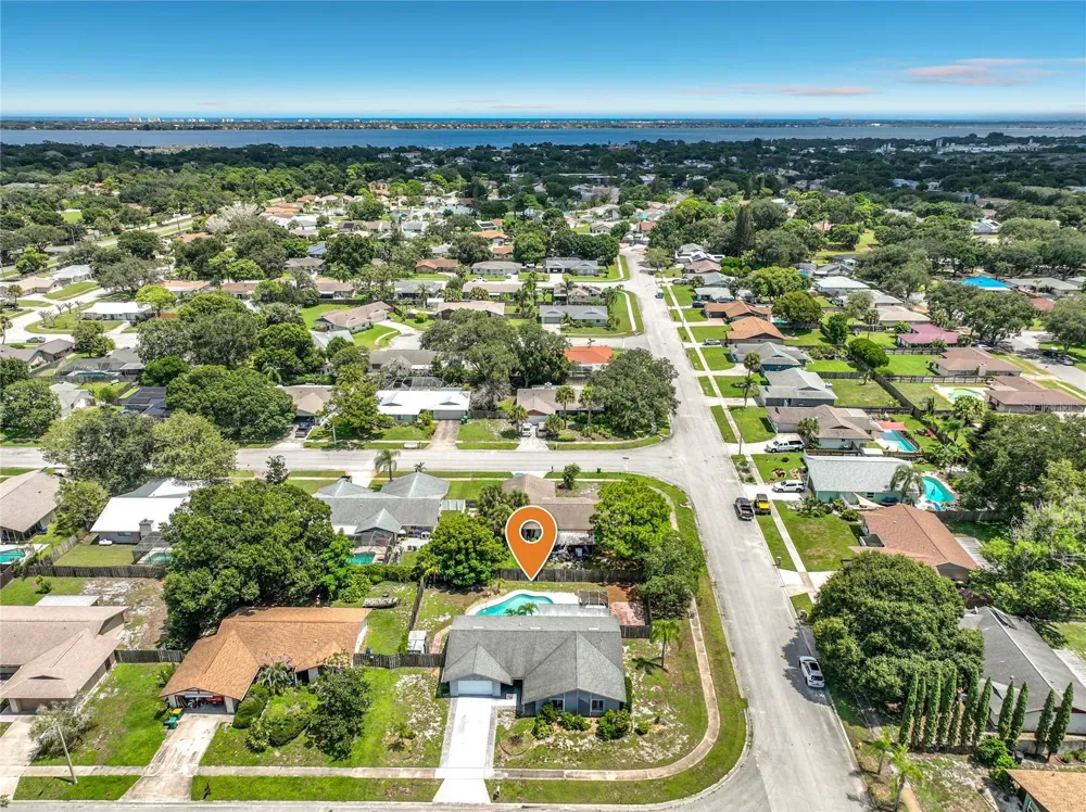 2983 ONTARIO CIRCLE W Melbourne, FL 32935