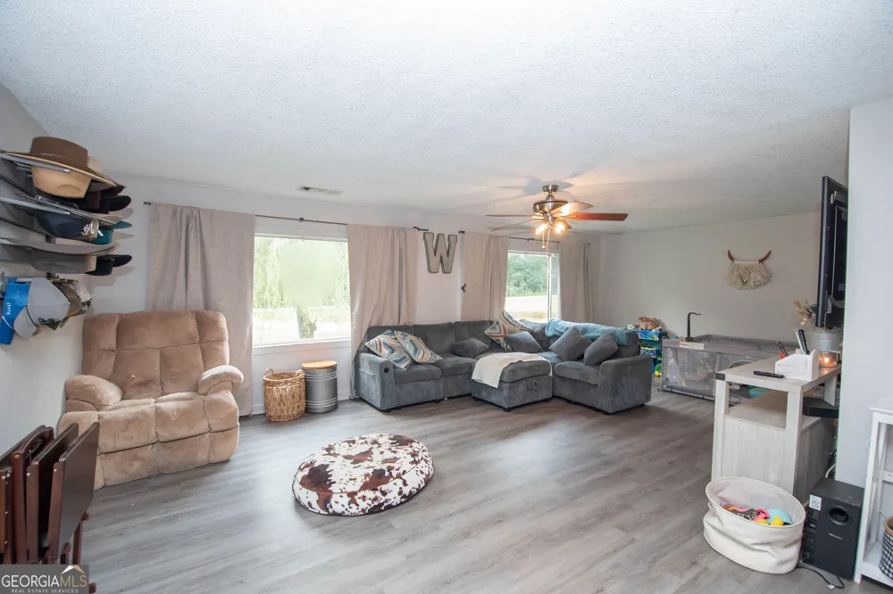 2151 Blue Creek RD Hogansville, GA 30230