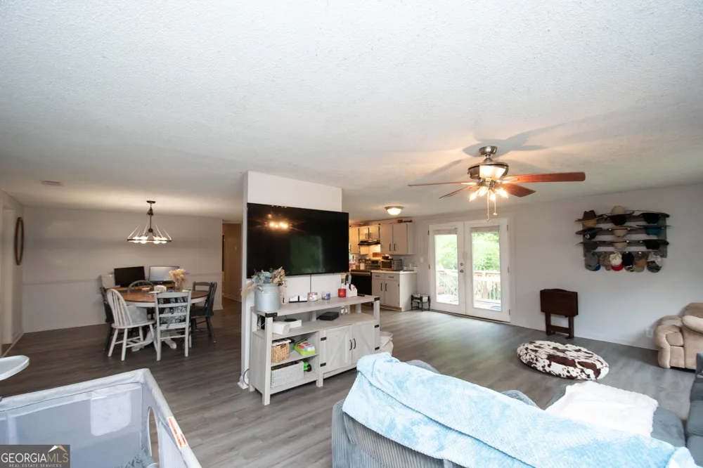 2151 Blue Creek RD Hogansville, GA 30230