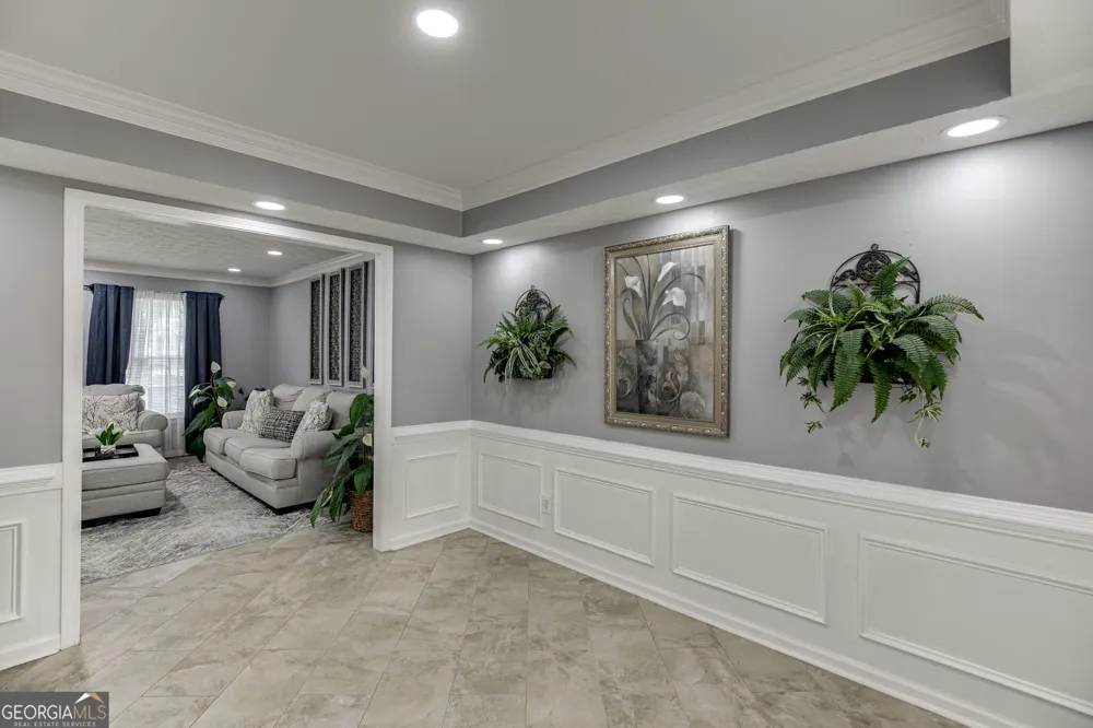 3135 Paces Landing DR Lawrenceville, GA 30044