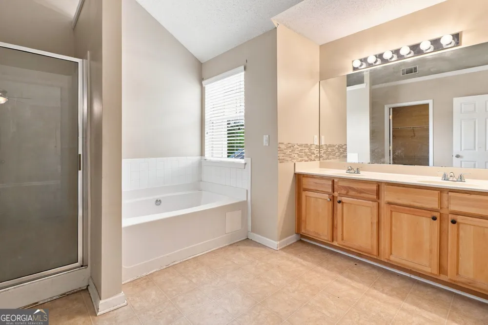6959 Foxmoor WAY Douglasville, GA 30134