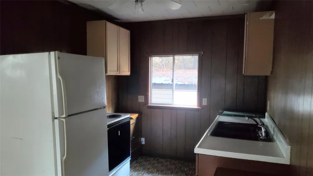 6644 Bonanza Drive Montgomery, TX 77316
