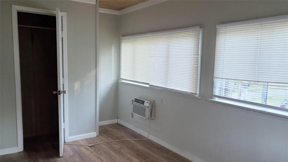 6644 Bonanza Drive Montgomery, TX 77316