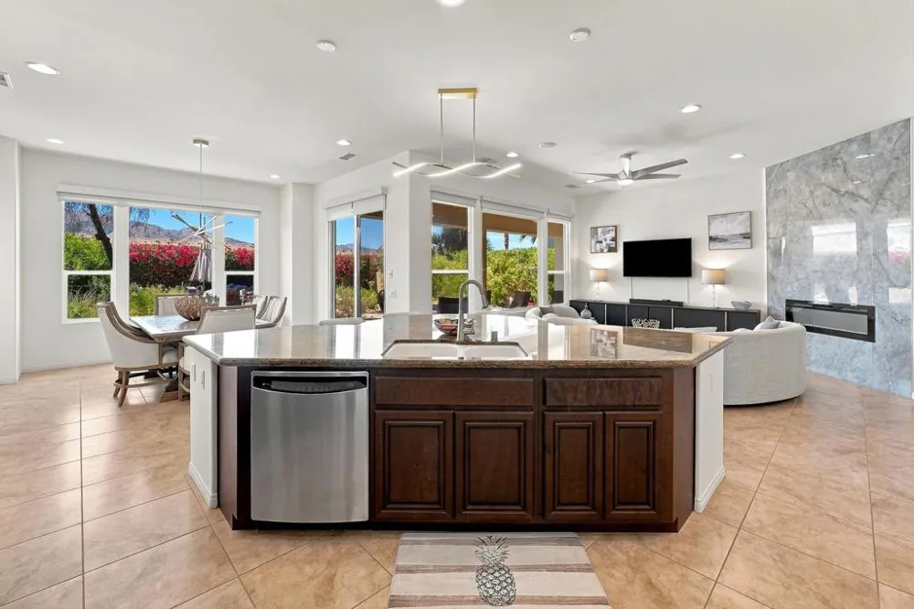 61405 Living Stone Drive La Quinta, CA 92253