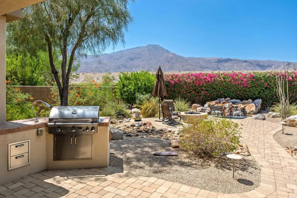 61405 Living Stone Drive La Quinta, CA 92253