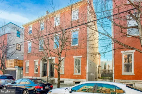 1606 WALLACE STREET #102