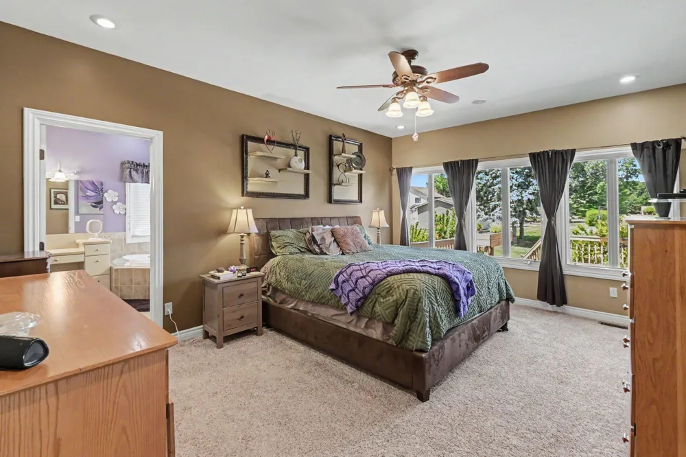 7484 Shotsilk Drive Jackson, MI 49201