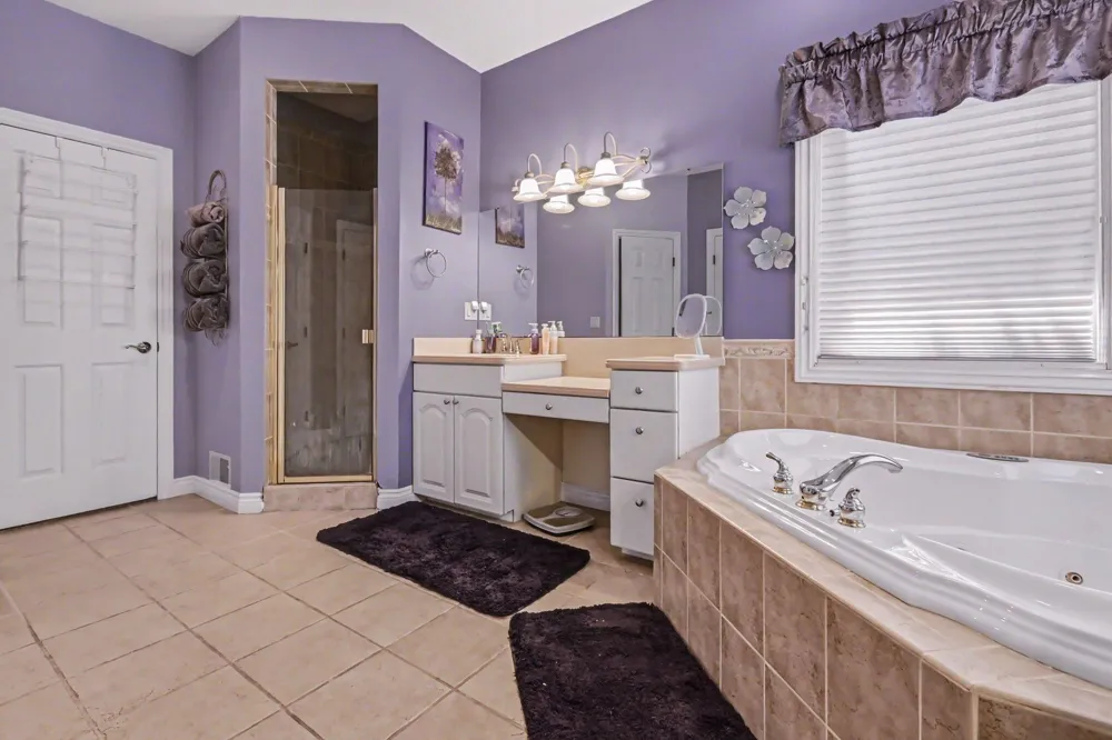 7484 Shotsilk Drive Jackson, MI 49201