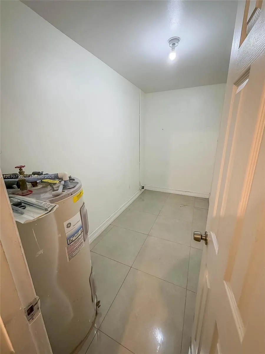 2298 NE 2nd Ave #n/a Boca Raton, FL 33431