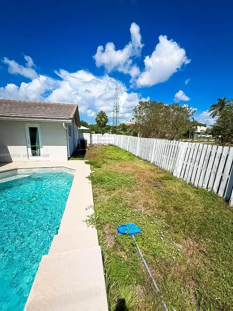 2298 NE 2nd Ave #n/a Boca Raton, FL 33431