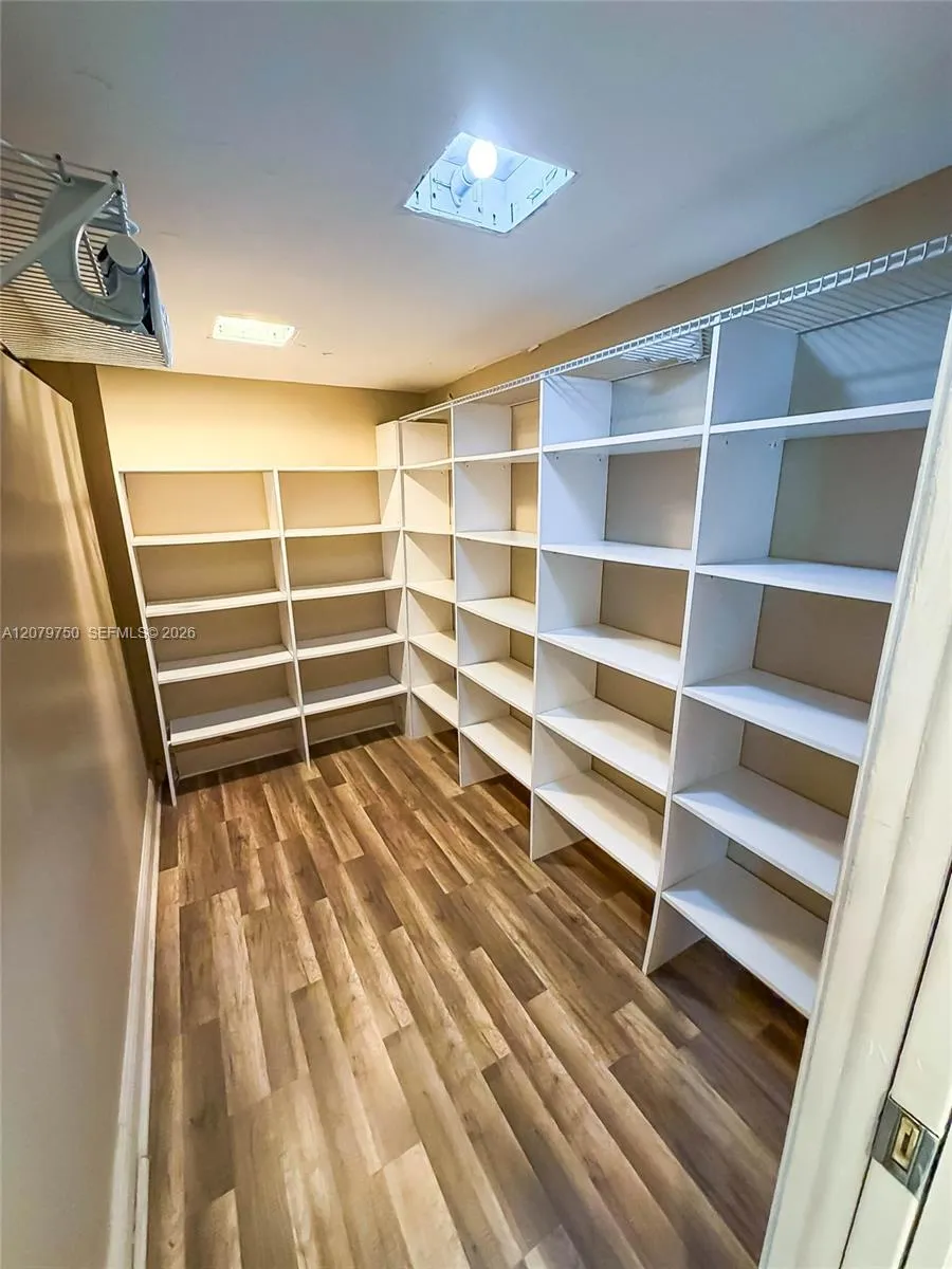 2298 NE 2nd Ave #n/a Boca Raton, FL 33431