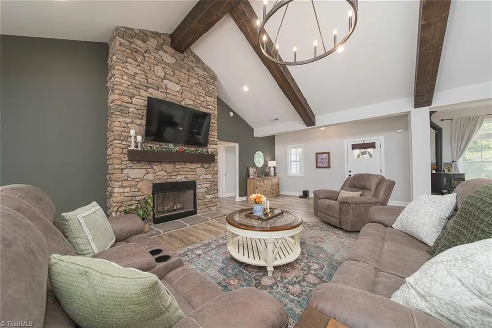 1120 Kayla Ridge Road Walnut Cove, NC 27052