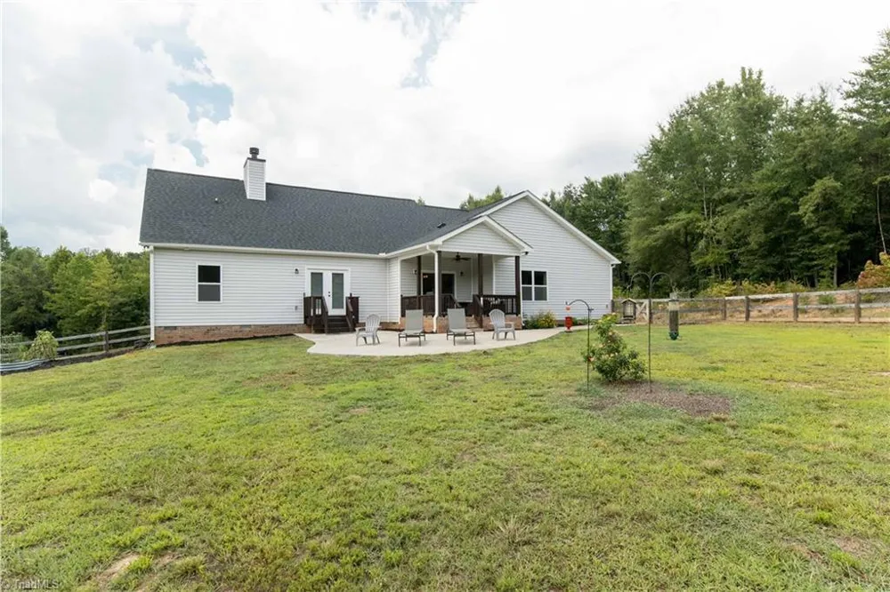 1120 Kayla Ridge Road Walnut Cove, NC 27052