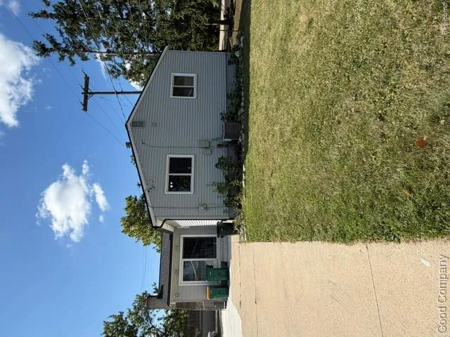 34224 McBride Street Romulus City, MI 48174