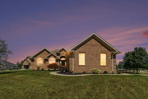 5172 Applewood Lane