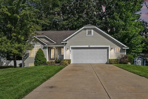 571 Pine Water Way