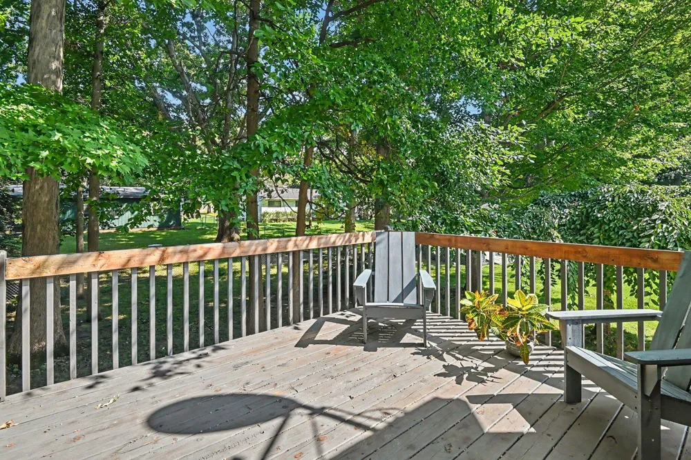 571 Pine Water Way Holland Charter Township, MI 49424
