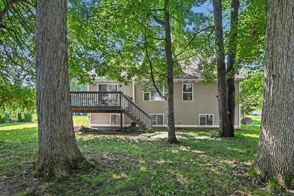 571 Pine Water Way Holland Charter Township, MI 49424