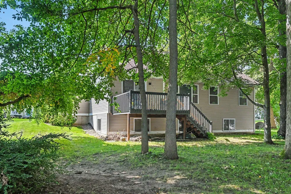 571 Pine Water Way Holland Charter Township, MI 49424
