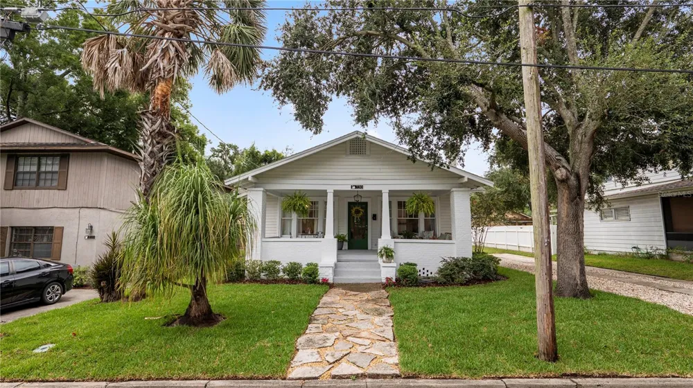 730 COLLEGE AVENUE Lakeland, FL 33801
