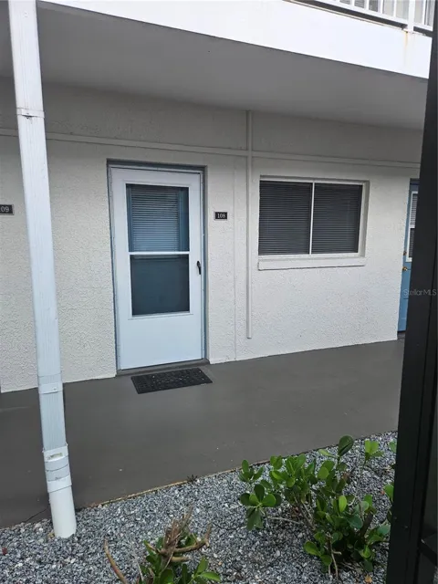 320 LAKEVIEW STREET #108