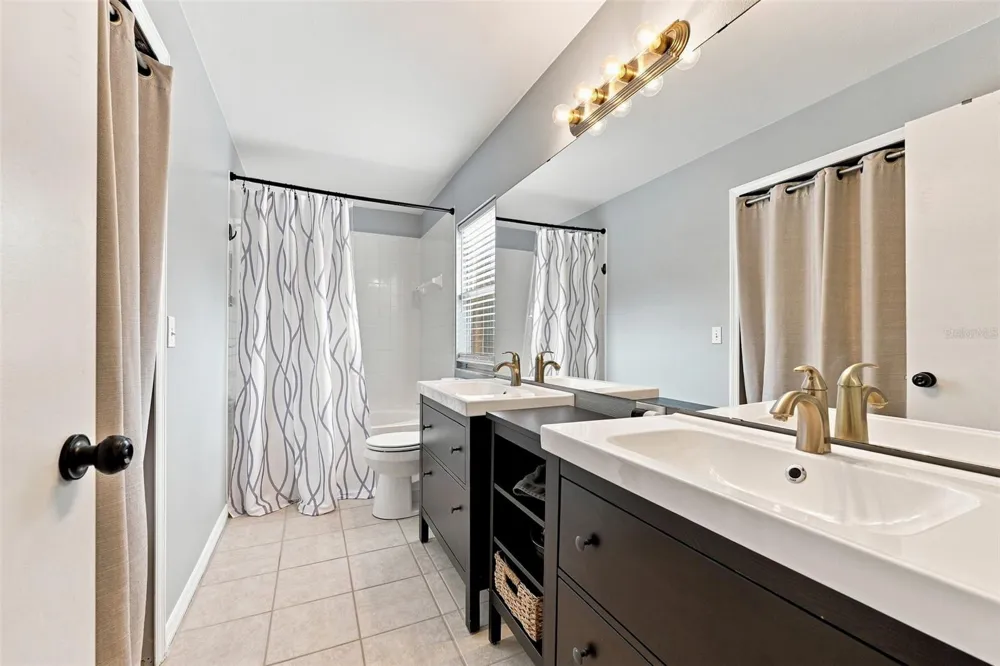 13203 PRESTWICK CREEK DRIVE Riverview, FL 33579