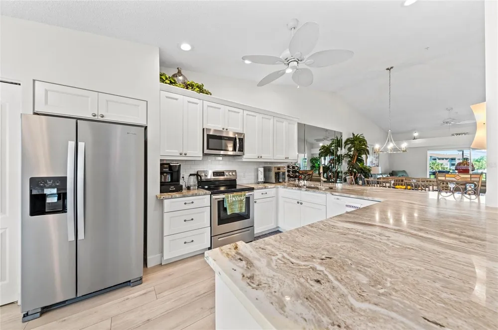 4639 CHAPEL HILL DRIVE #2925 Sarasota, FL 34238