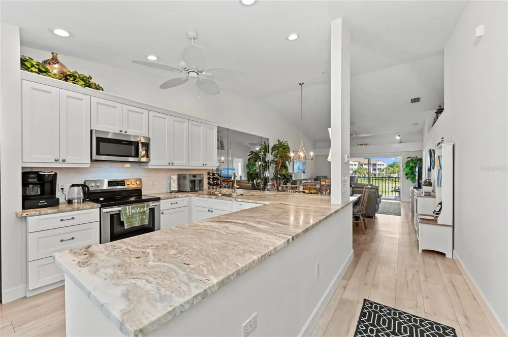4639 CHAPEL HILL DRIVE #2925 Sarasota, FL 34238